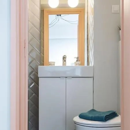 Old Town - Over The River בוקרשט