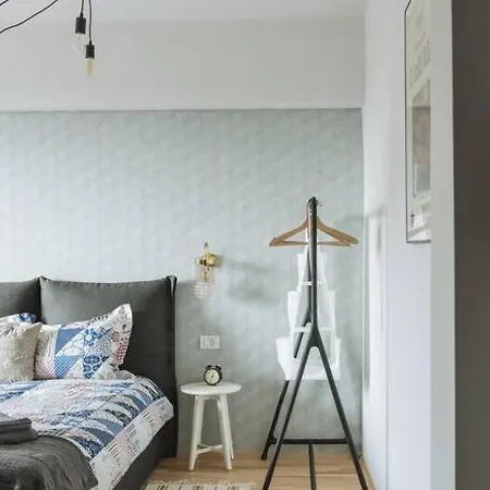 Old Town - Over The River * Bucarest