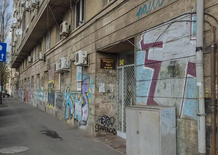 Old Town - Over The River דירה בוקרשט