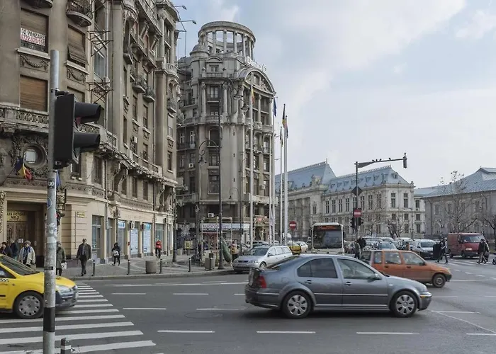 Old Town - Over The River * Бухарест