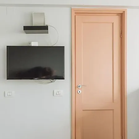 Old Town - Over The River Appartamento Bucarest